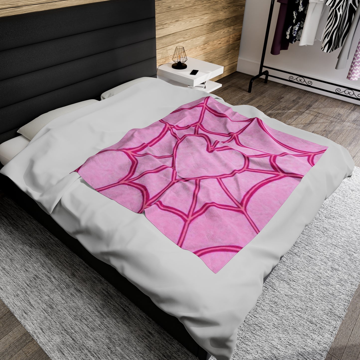 Heart in a Web Velveteen Plush Blanket